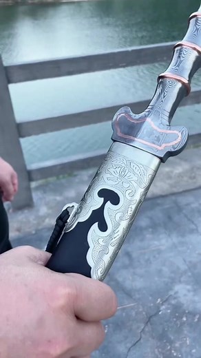 Sword #sword #blade #craftsmanship #blacksmith #animesword #handmade #katana #collectibles #jian #fyp #ninja