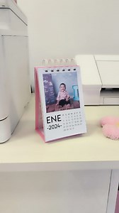 🌈¡Aprende a hacer calendarios increíbles desde ! 💥Estos cursos son una bomba💣 Y hoy 25/1 ambos están con 85% OFF ➡️Curso de calendarios en Photoshop ➡️Curso de calendarios en Illustrator En ambos es desde 0 y paso a paso, el diseño y armado de de 11 tipos de calendarios distintos. ⚡Entre ellos: Calendario mignón, calendario con foto, calendario carpita chico, calendario planner, calendario carpita grande, calendario planner con foto anillado, calendario carpita anillado, calendario con fotos 