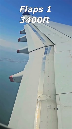 Watch an Airbus A330-300 Take Off | Flaps 2, Flap 1, Clean