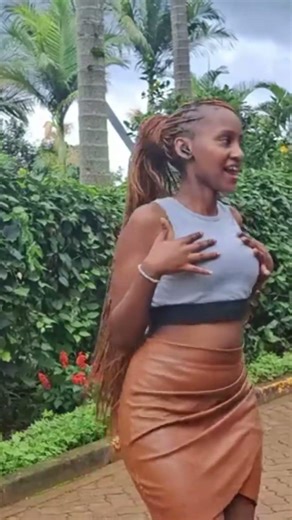 #fashionmodel #modeling #beautyphotography #modelshoot #beautifulgirl #portrait #modelpose #model