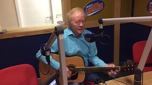 WATCH: Denis Allen performs 'Limerick You're A Lady' on Limerick Today ahead of LIAM MCCARTHY COMING HOME TO LIMERICK!!! | Live 95
