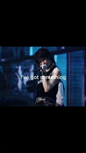 I tried to get the waiters attention by blinking in morse code. || skzkpop143~~