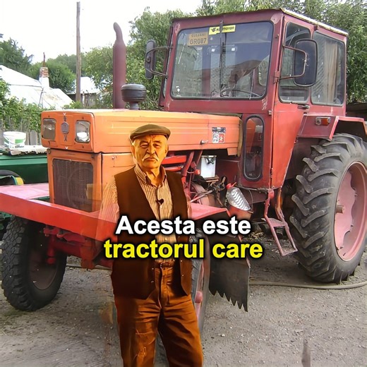 Povestea Tractorului Românesc care a hrănit o țară întreagă și a dus România peste granițe. La Brașov s-a născut o legendă pe roți. Un tractor construit cu mâini românești, care a ajuns pe câmpurile lumii și a purtat cu el mândria unei țări care știa să muncească. Tractorul UTB nu era doar o mașină — era inima satului românesc, tovarășul de nădejde al țăranului și dovada că România putea face lucruri mari. Astăzi, multe dintre ele ruginesc în curți uitate, dar fiecare motor care încă mai porneșt