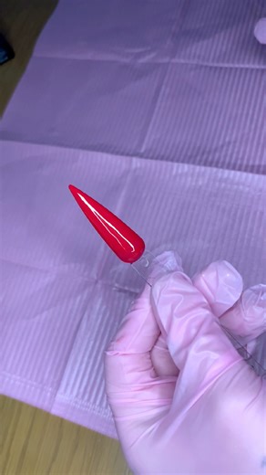 So basically, red nail theory is the idea that wearing red nails makes you instantly more attractive, especially to men — even if they don’t consciously realize why. It’s giving ✨mysterious, confident, main-character energy✨ Here’s the tea ☕️ Red nails remind people (subconsciously!) of classic, glamorous women — think old Hollywood, rich auntie vibes, femme fatales, that girl in a red dress. A lot of guys grew up seeing moms, aunts, or stylish women with red nails, so it feels familiar, comfort