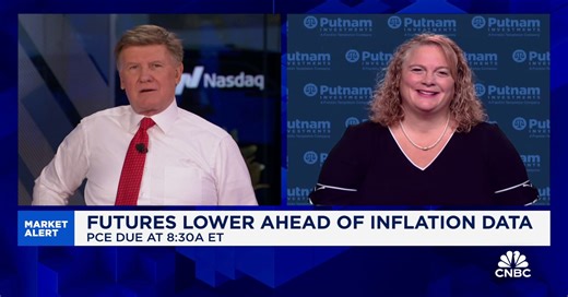 We shouldn't talk ourselves into a slowdown or recession, says Putnam's Jackie Cavanaugh