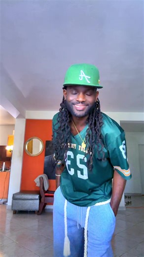 I had to try this one! 😃 DC: @WEEKIE🦇 | dance