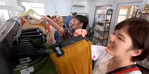 ‘Small Business Saturday’ campaign urges people to shop small local business this holiday season