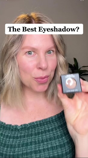 Old School MAC Eyeshadow Tutorial with Woodwinked