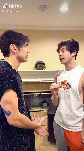 girls at the club be like