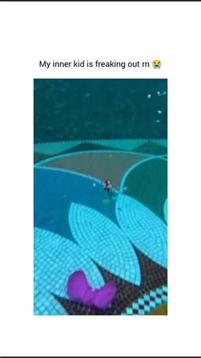 best entertainment on Instagram: "Our favorite pool toy ever!! (Cr: TT/ user641381190)"