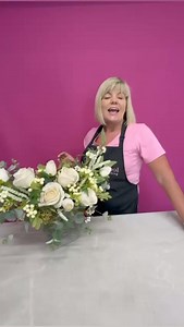 Our silk flower arranging program is starting next Monday 1st July. We only have a few places remaining. As part of the program you will be made a member of our bloom room and will have 1-2-1 access to your tutor for the 3 weeks of the course. You will have access to all tutorials for 3 months. To reserve your place message me or send an email info@kaysflowerschool.com. #KaysFlowerSchool #silkflowers #silkflowerarrangement #fauxflowers #fauxflowerarrangement #artificialflowers #artificialflowera