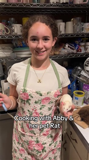 Cooking with Abby & Flower. 🌼 Today’s menu is crockpot chicken thighs, ranch mashed potatoes & steam fresh broccoli!🥦 #abbyandflower #cooking #kidscooking #cookingnetwork #fyp @Gordon Ramsay @Food Network @Cordog10