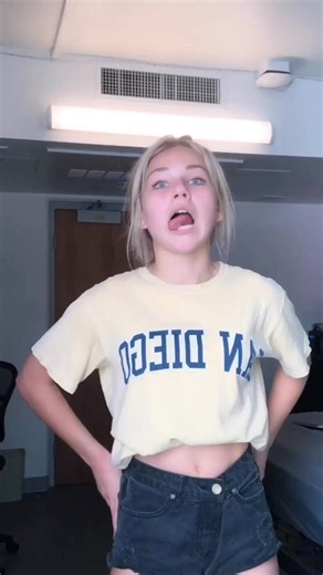 CEO of getting too sweaty and sticking my tounge out during tik tok dances check #fyp #foryoupage #dance #AfterMyCoffee 🥰🥳🤪⭐️