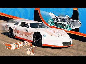 Hot Wheels CHAMPIONSHIP race on a REAL RACE TRACK! | Hot Wheels id | ‪@HotWheels‬