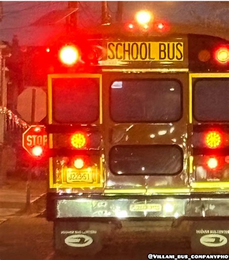 Engine fan sound too good. #villanibuscompany #schoolbus #fyyyyyyyyyyyyyyyyyyy #viral #fyp