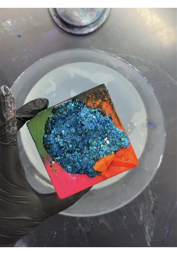 Creating Explosive Dyed Glitter Chalk Bombs