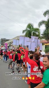 ANG HABAAAAAAA! 😱 Kasabay ng grand rally sa Tacloban, nagsagawa naman ng Unity Walk ang BBM-Sara uniteam supporters sa Kalibo, Aklan! ❤️💚🇵🇭 | Engr. berto