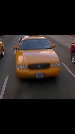 Iconic Scenes of Gisele Bündchen in Taxi (2004)