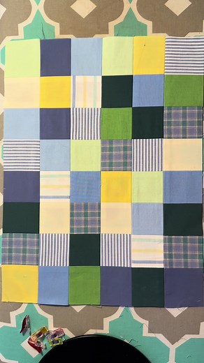 Simple patchwork tutorial using 2.75” x 2.75” squares! Make it as small or big as needed to match your project 😊 #sewing #sewingtiktok #sewingforyoupage #sewingtutorial #sewingtutorialsforbeginners #patchwork #patchworktutorial #quilting #upcycling