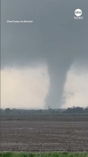 Tornado touches down in Kansas