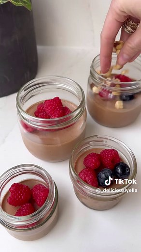 Decadent 3-Ingredient Chocolate Mousse Recipes and Variations