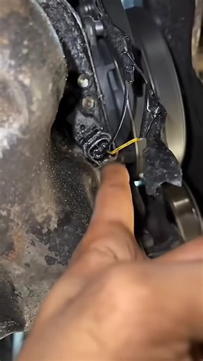 Audi crank speed sencer #automobile #mechanic #diy #ytshort #ai @carworkshop223