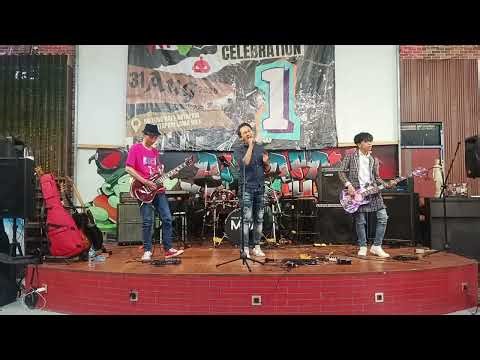 Baock (Bandung ROCK) LIVE AT HD Food Hall ANTAPANI - ANGRYBOT ANNIVERSARY KE-1