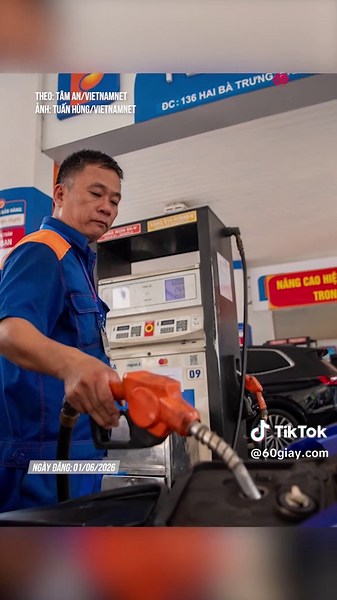 Bên cạnh xăng E10, xăng E5 RON92 tiếp tục được duy trì bán đến hết ngày 31/12/2030 #theanh28 #60giay #tiktoknews