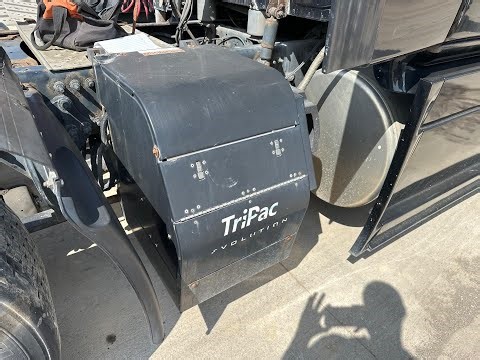 2017 Thermo King TRIPAC Truck Equipment, APU (Auxiliary Power Unit) - 25829957