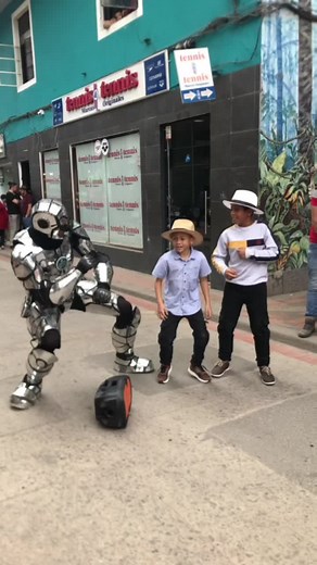 Dance Choreography with Robotron and Kids