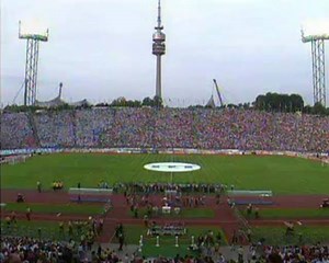 Olympique de Marseille/ AC Milan finale UEFA Champions League du 26 Mai 1993, sans commentateurs juste en cOMpagnie du 12eme hOMme La naissance du fameux " #AJAMAISLESPREMIERS" 25ans que tu brilles sur la Ville de Marseille | Marseille Meilleur Public de France MMPF