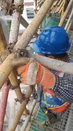 Safety Practices in Scaffold Construction Work