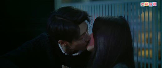 #SummitofOurYouth #SunZhenni #ChenJingke #我在顶峰等你 #孙珍妮 #陈靖可 #love #sweets #重生 #Chinesedrama #fyp | 小甜猫煲剧