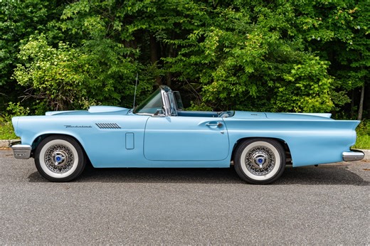 1957 Ford Thunderbird