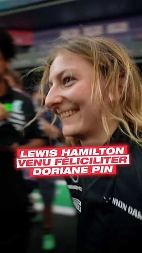interlude on Instagram: " La pilote française Doriane Pin a été applaudie par Lewis Hamilton après sa victoire, en F1 Academy à Djeddah (La victoire lui a finalement été retirée à cause d’une pénalité reçue après la course) La jeune espoir tricolore de 20 ans évolue pour l’écurie Mercedes en F1 Academy, une nouvelle ligue 100% féminine où les pilotes roulent en F4. ️"