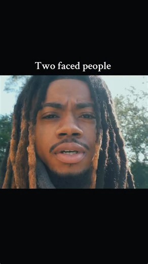 Darrius | Life Coach on Instagram: "Two faced people"