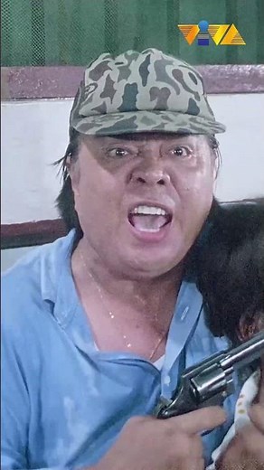 May pa-surpresa si Chuck Perez sa lamay! #shorts #movieclips #vivafilms