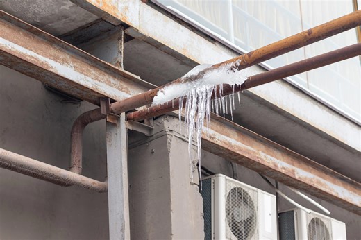 How do I stop my pipes from freezing? What to know