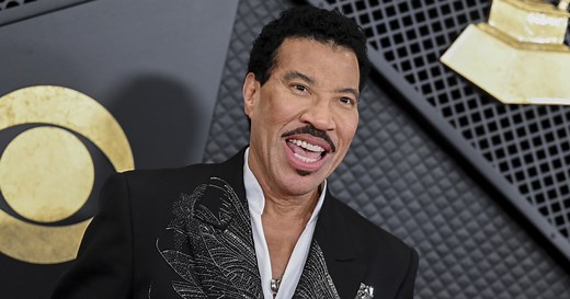 Lionel Richie's Net Worth in 2026 Is the Stuff of Idols