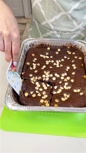 4.3K views · 39 reactions | I Love To Eat Garbage I make a fantastic variation of the beloved garbage cake | Rachel’s Kitchen | Facebook