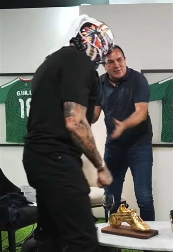 HOLY SHIT #wwe #pentaelzeromiedo #wweraw #foryou #viraltiktok | penta german villa
