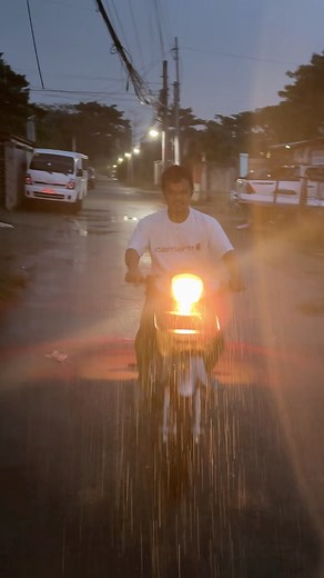 19K views · 360 reactions | Tinapos ang mga trabaho bago mag landfall si uwan Update lang din mga bossing safe po mga motor nila naisilong na ang lahat Keep safe everyone salamat sa mga tumulong mag tapos ng trabaho at naglinis ng shop | Modchie Works | Facebook