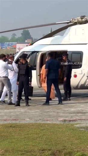 পশ্চিমবঙ্গের মাটিতে স্বাগতম 🙏♥️🥰#Yogi Adityanath#vairal#shear #tending #shorts #yt studio