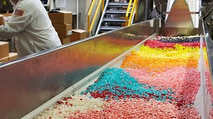 2.4M views · 70 reactions | Consider this your golden ticket for a trip to Jelly Belly's Bean Factory  Robotic arms, "belly flop" sorting bins, and the "Sea of Beans" room are just a few of our candy dreams come true as we find out how jelly beans are made! Want more? Check out how Pez candy is made: https://r29.co/2KKqrGM | Refinery29 | Facebook