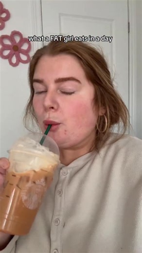 7/11 pizza low key slays 😍😍 #fyp #wieiad #whatieat #fyp #reel | Christy Ann Collins