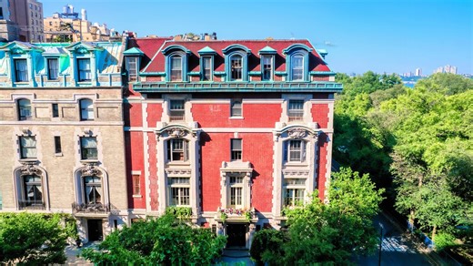 Inside a 120-year-old Gilded Age mansion in New York City