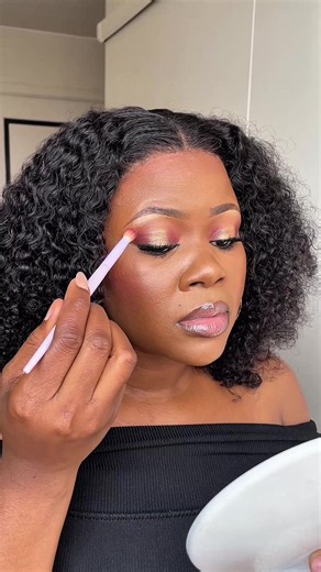 Simple Eye Makeup Tutorial — Easy Eyeshadow & Eyeliner