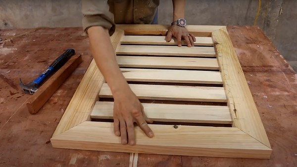 Expert Woodworking Techniques for Essential Living Room Furniture