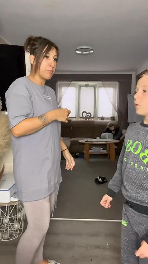 Sie hat n flotten Schuh 🤣#foryou #viral #families | Liikeez