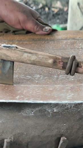 raw material cutting process to make Dodos #blacksmith #handicrafts